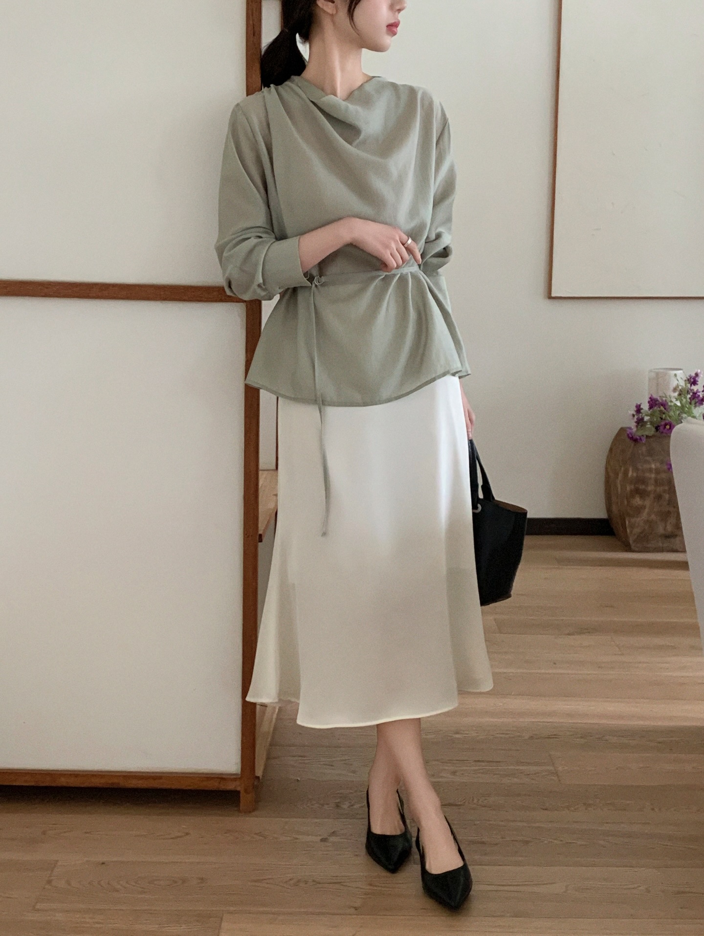 4 kiểu ch&acirc;n v&aacute;y m&ugrave;a h&egrave; cứ mặc l&agrave; trẻ ra 5 tuổi- Ảnh 9.