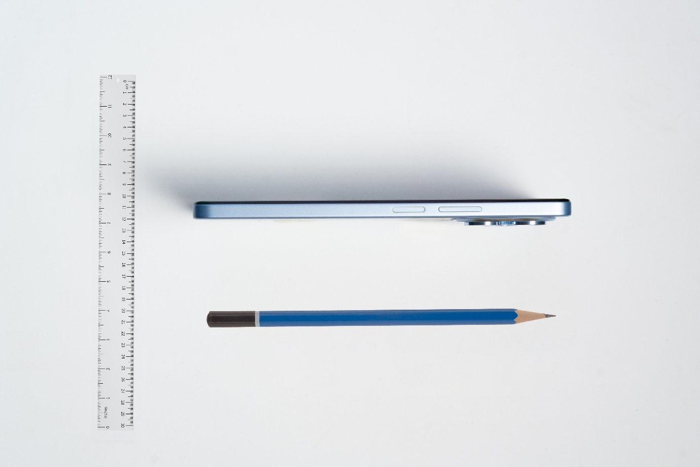 Khi "gi&aacute; trị thực" v&agrave; độ bền trở th&agrave;nh chuẩn mới cho smartphone tầm trung- Ảnh 1.