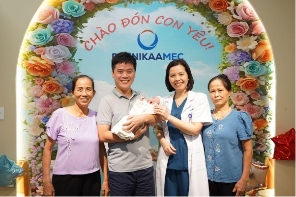 Nữ b&aacute;c sĩ ti&ecirc;n phong l&agrave;m chủ 3 kỹ thuật can thiệp b&agrave;o thai được Bộ Y tế ph&ecirc; duyệt- Ảnh 2.