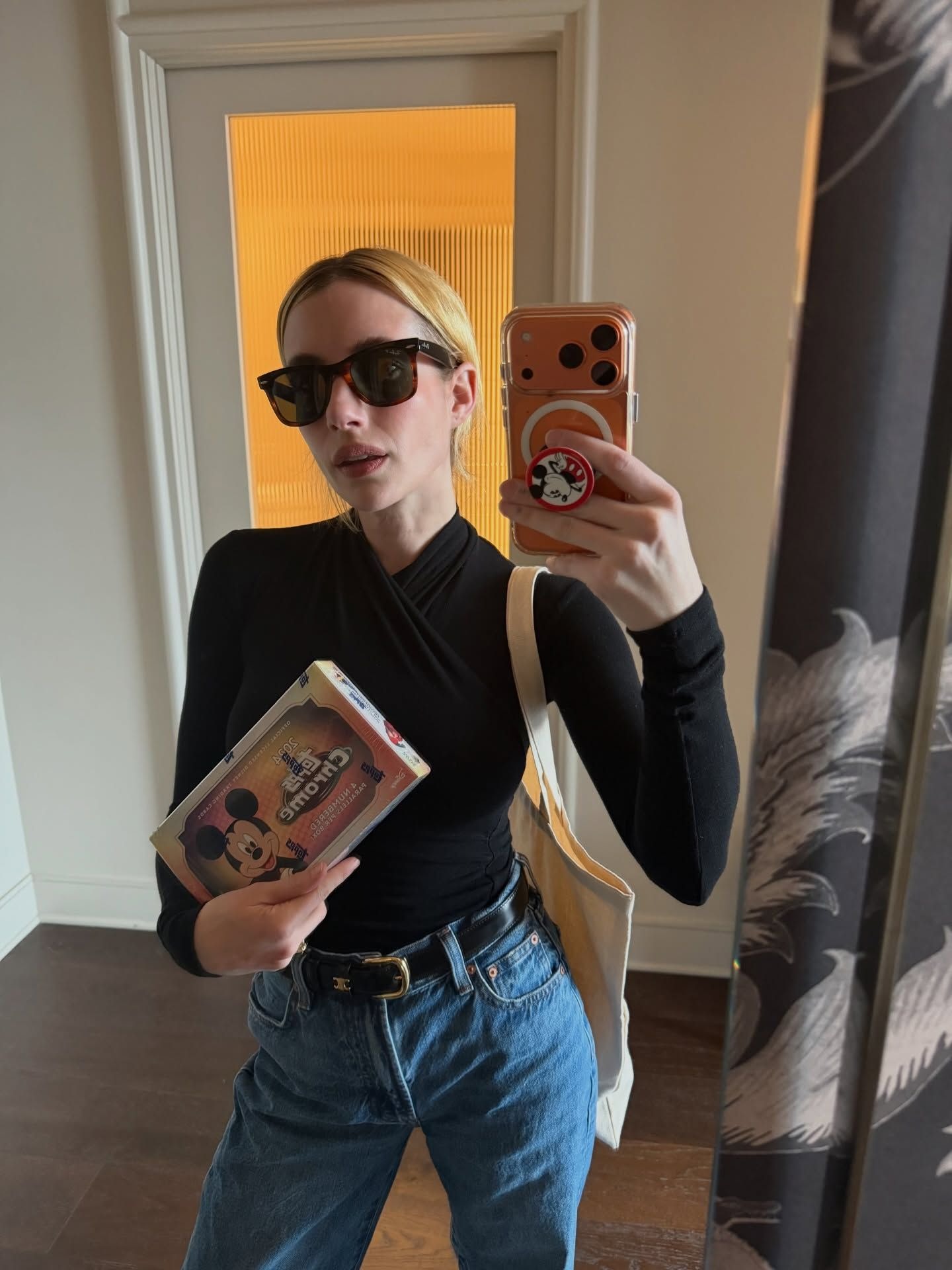 Trời T&acirc;y c&oacute; mỹ nh&acirc;n chỉ cao 1m57 nhưng mặc đẹp kh&ocirc;ng trượt ph&aacute;t n&agrave;o, xuất hiện ở đ&acirc;u th&igrave; nơi đ&oacute; l&agrave; Milano- Ảnh 5.