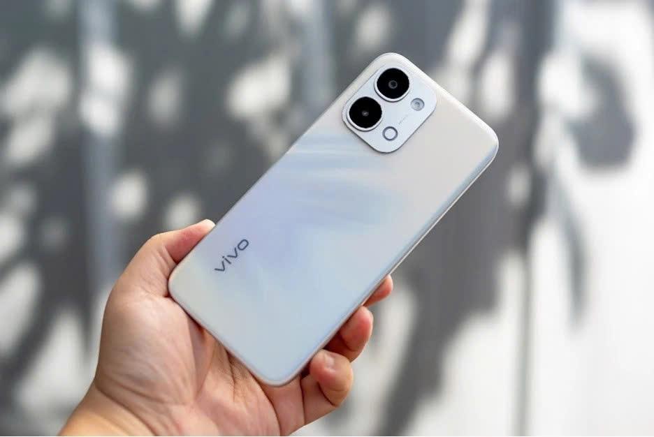 vivo Y31d l&agrave; lựa chọn tối ưu cho những người phải d&ugrave;ng điện thoại cả ng&agrave;y trong năm 2026? - Ảnh 3.