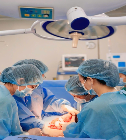 IVF Quốc &Aacute;nh tặng 50 suất kh&aacute;m hiếm muộn miễn ph&iacute; cho c&aacute;c cặp vợ chồng mong con - Ảnh 1.