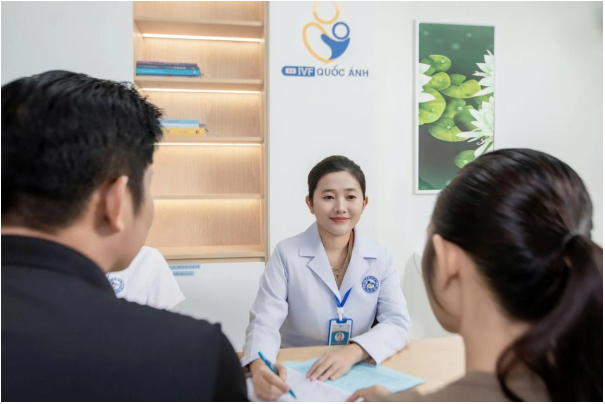IVF Quốc &Aacute;nh tặng 50 suất kh&aacute;m hiếm muộn miễn ph&iacute; cho c&aacute;c cặp vợ chồng mong con - Ảnh 2.