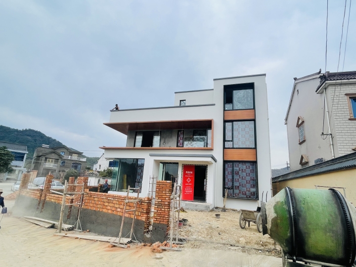 T&ocirc;i chi gần 900 triệu đồng x&acirc;y nh&agrave; về qu&ecirc; dưỡng gi&agrave; - nhưng chưa đầy 1 năm đ&atilde; quay lại th&agrave;nh phố: B&agrave;i học t&agrave;i ch&iacute;nh đắt gi&aacute; sau tuổi 60 - Ảnh 1.