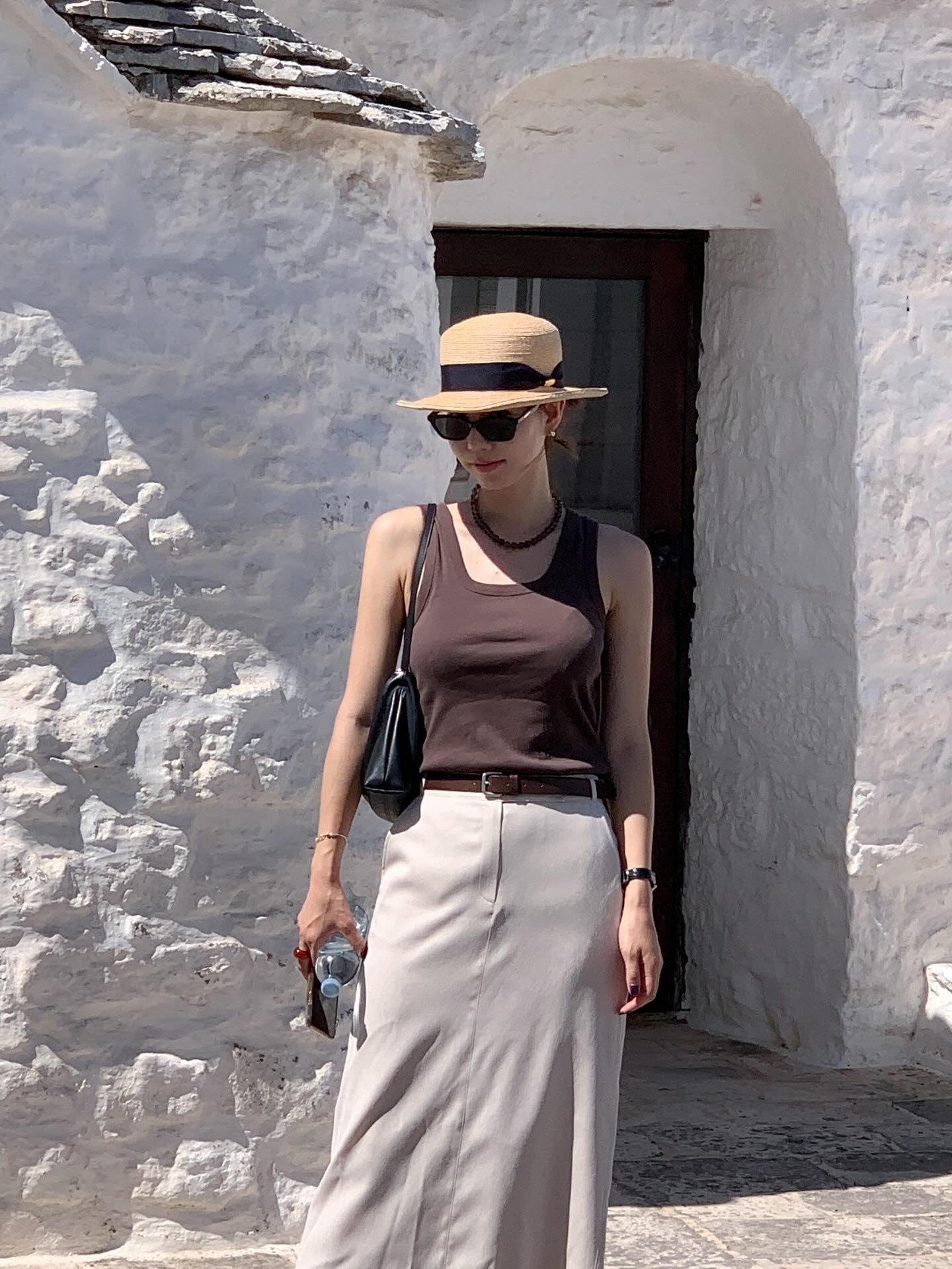 4 item m&ugrave;a h&egrave; chị em cứ mặc l&ecirc;n l&agrave; v&oacute;c d&aacute;ng thon thả ngay tức th&igrave;- Ảnh 6.