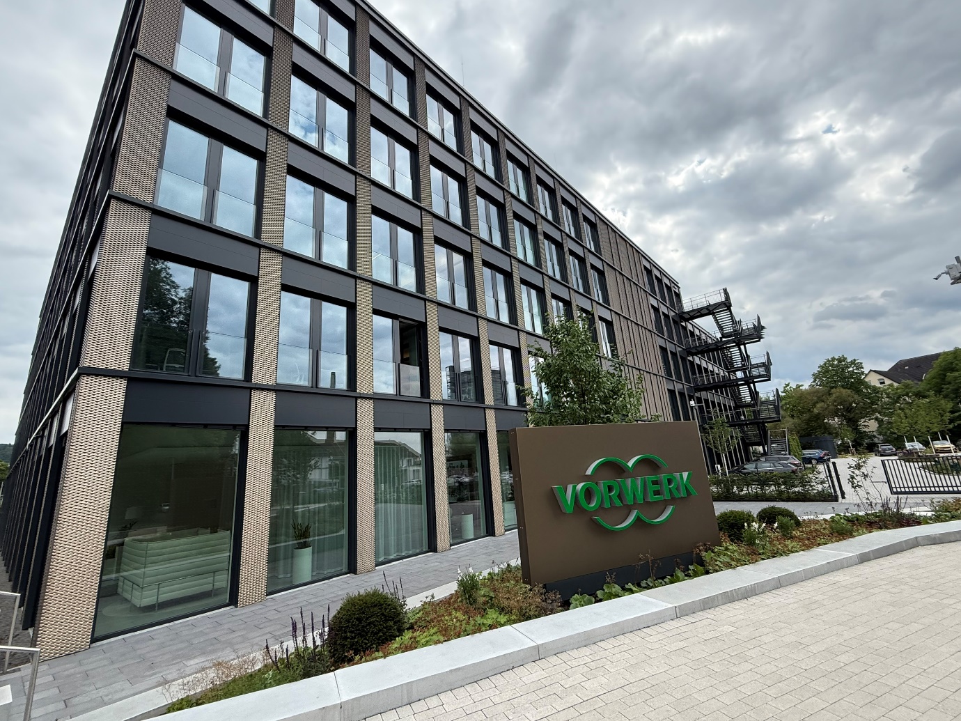 Thương hiệu gia dụng 143 năm tuổi từ Đức ra mắt tại Việt Nam- Ảnh 1.