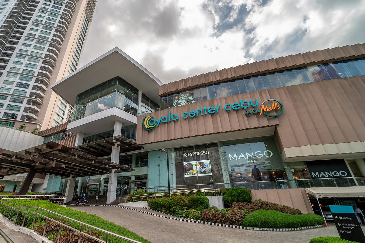 Top những tọa độ mua sắm sầm uất bậc nhất Cebu m&agrave; mọi &ldquo;shopaholic&rdquo; kh&ocirc;ng thể bỏ qua - Ảnh 2.