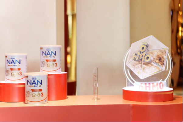 Mẹ phải l&agrave;m g&igrave; khi thiếu sữa, con c&ograve;i cọc nhưng lại c&oacute; một chiếc bụng "kh&oacute; chiều"?- Ảnh 2.