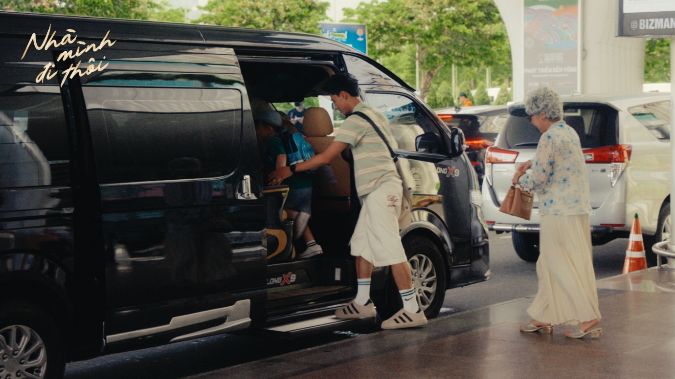 "Nh&agrave; M&igrave;nh Đi Th&ocirc;i": Chiến lược n&acirc;ng tầm điểm đến qua điện ảnh - Ảnh 7.