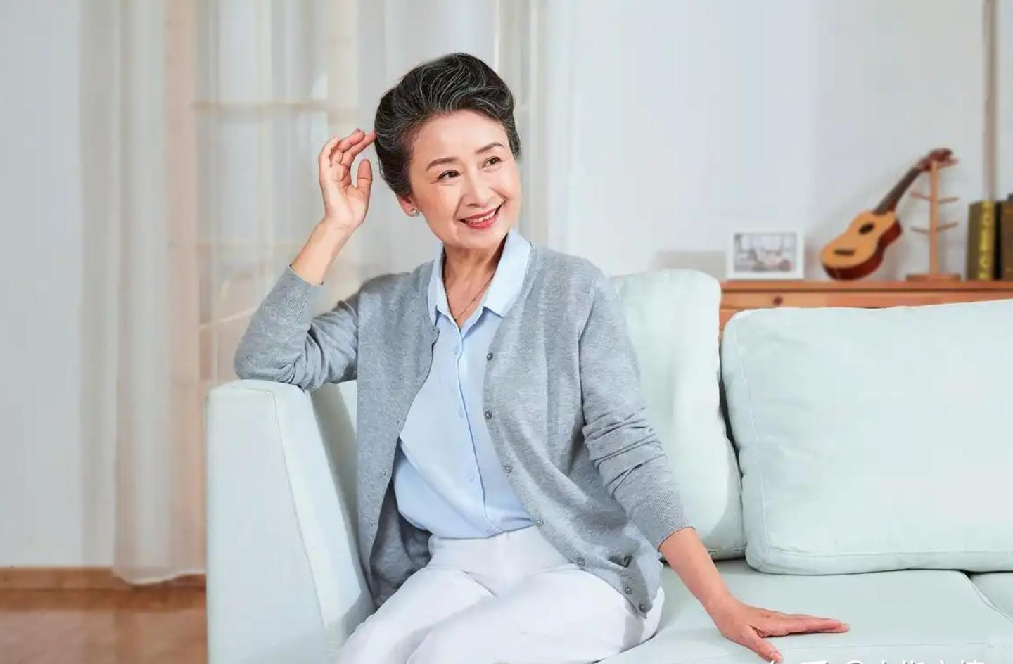 1,7 triệu đồng/th&aacute;ng ở qu&ecirc; vẫn sống thoải m&aacute;i, 10 triệu ở th&agrave;nh phố vẫn hết sạch: C&acirc;u chuyện 2 người mẹ khiến t&ocirc;i hiểu lại b&agrave;i to&aacute;n tiền hưu tr&iacute;- Ảnh 1.