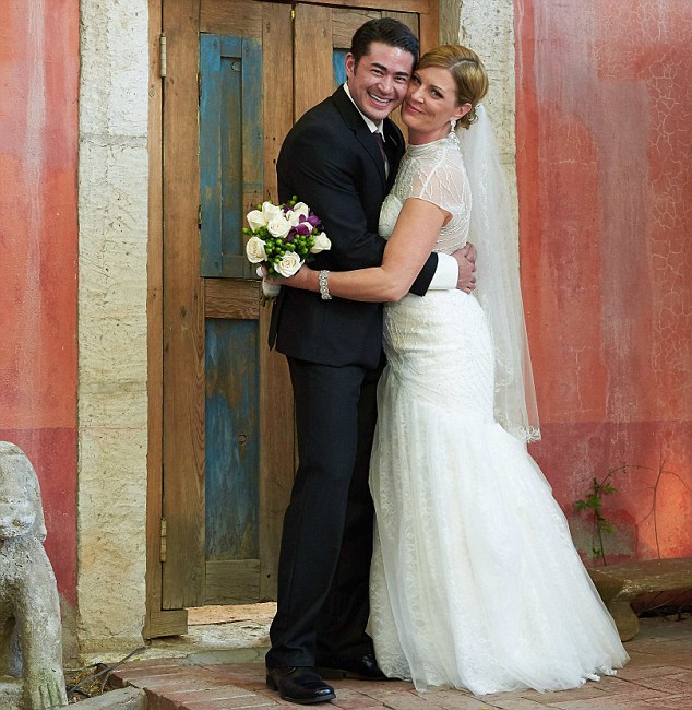 Người đ&agrave;n &ocirc;ng đầu ti&ecirc;n mang thai v&agrave; sinh con th&agrave;nh c&ocirc;ng tr&ecirc;n thế giới- Ảnh 3.