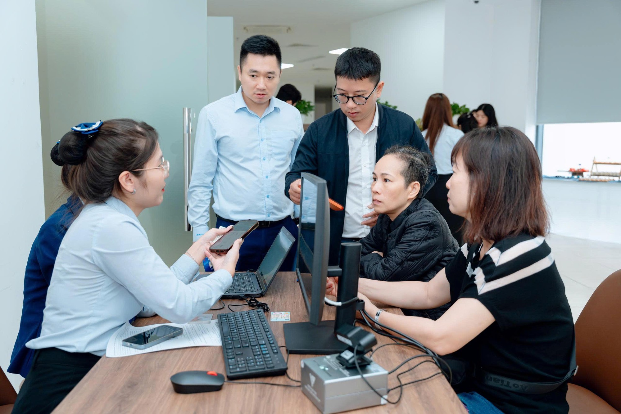 Hộ kinh doanh trước bước chuyển k&ecirc; khai thuế: C&ocirc;ng nghệ trở th&agrave;nh trợ l&yacute; mới - Ảnh 1.