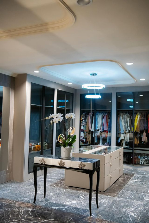 G&oacute;c chưa từng h&eacute; lộ trong biệt thự 60 tỷ của "nữ diễn vi&ecirc;n gi&agrave;u nhất miền Bắc"- Ảnh 21.