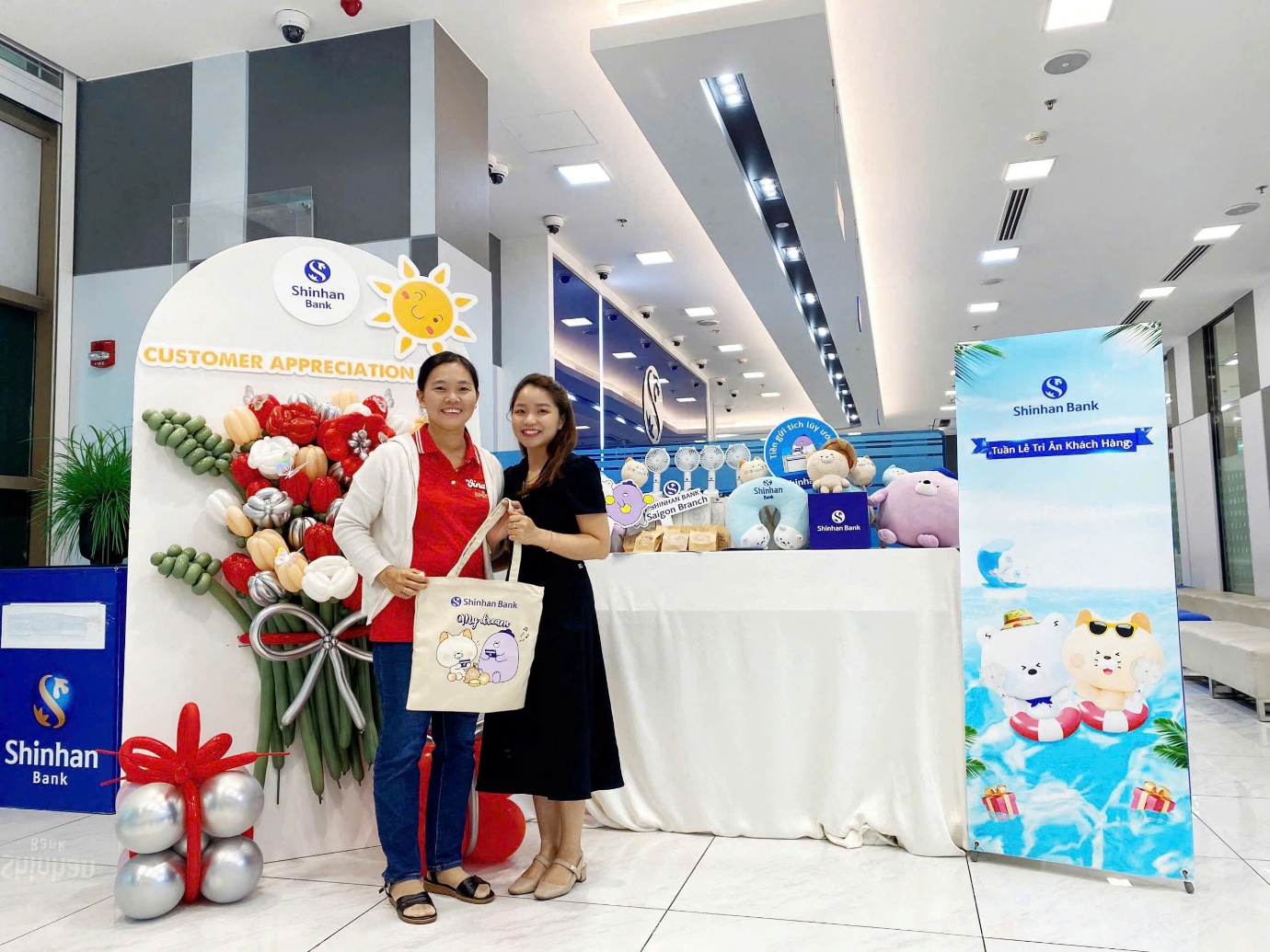 Tuần lễ tri &acirc;n tại Shinhan Bank : Tinh thần &ldquo;tận t&acirc;m trong từng trải nghiệm&rdquo; - Ảnh 3.