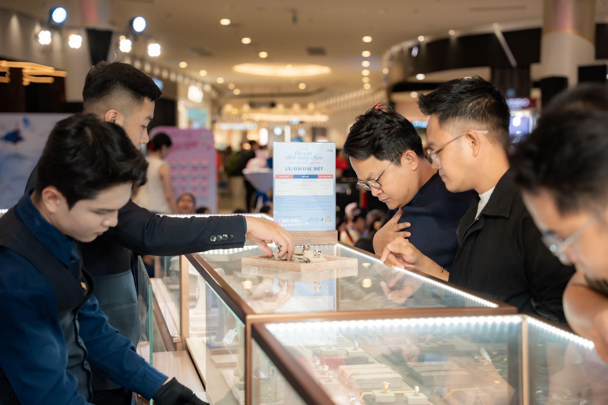 &ldquo;H&agrave;nh tr&igrave;nh Tin v&agrave;o điều n&agrave;ng chọn&rdquo;: PNJ lan tỏa niềm tin v&agrave;o lựa chọn của ph&aacute;i đẹp - Ảnh 5.