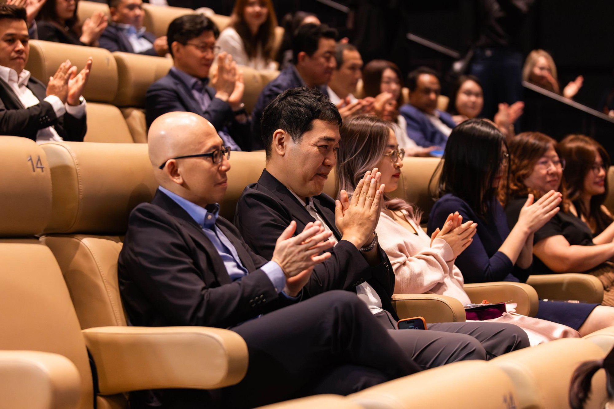 Ph&ograve;ng chiếu sử dụng m&agrave;n h&igrave;nh Samsung Onyx Cinema LED g&acirc;y sốt tại H&agrave; Nội - Ảnh 5.