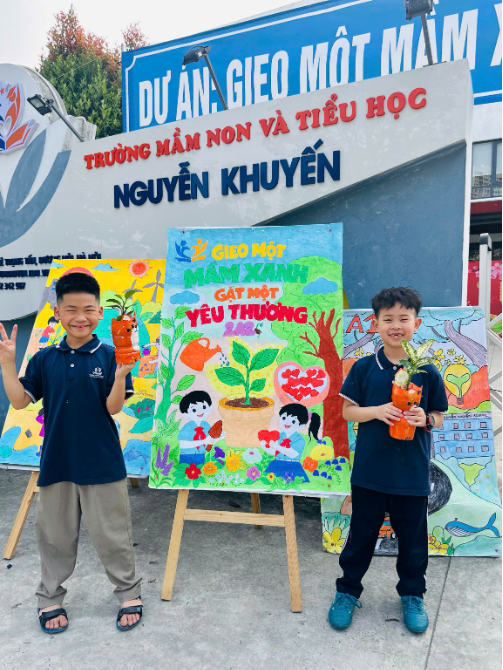 Ng&ocirc;i trường Tiểu học v&agrave; h&agrave;nh tr&igrave;nh biến r&aacute;c thải th&agrave;nh m&oacute;n qu&agrave; xanh cho cộng đồng- Ảnh 6.