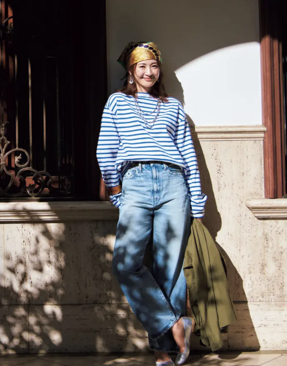 Chiếc áo đang gây bão mùa xuân năm nay: Hội mặc đẹp rần rần lăng xê, cứ diện lên là auto sang xịn! - Ảnh 4.