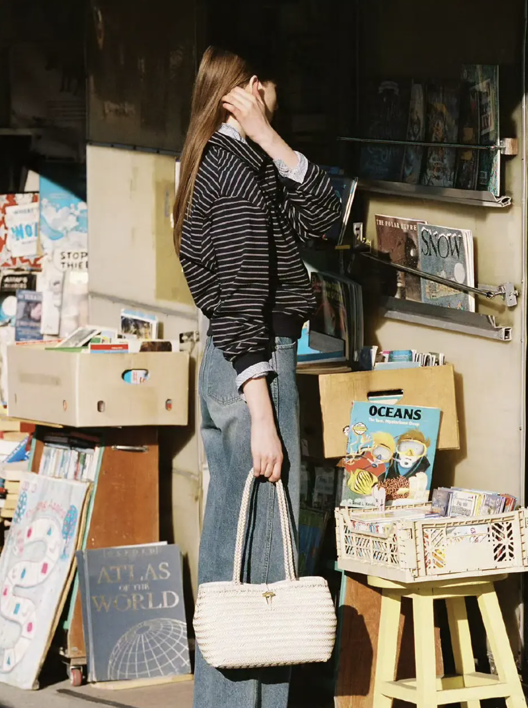 Chiếc áo đang gây bão mùa xuân năm nay: Hội mặc đẹp rần rần lăng xê, cứ diện lên là auto sang xịn! - Ảnh 3.