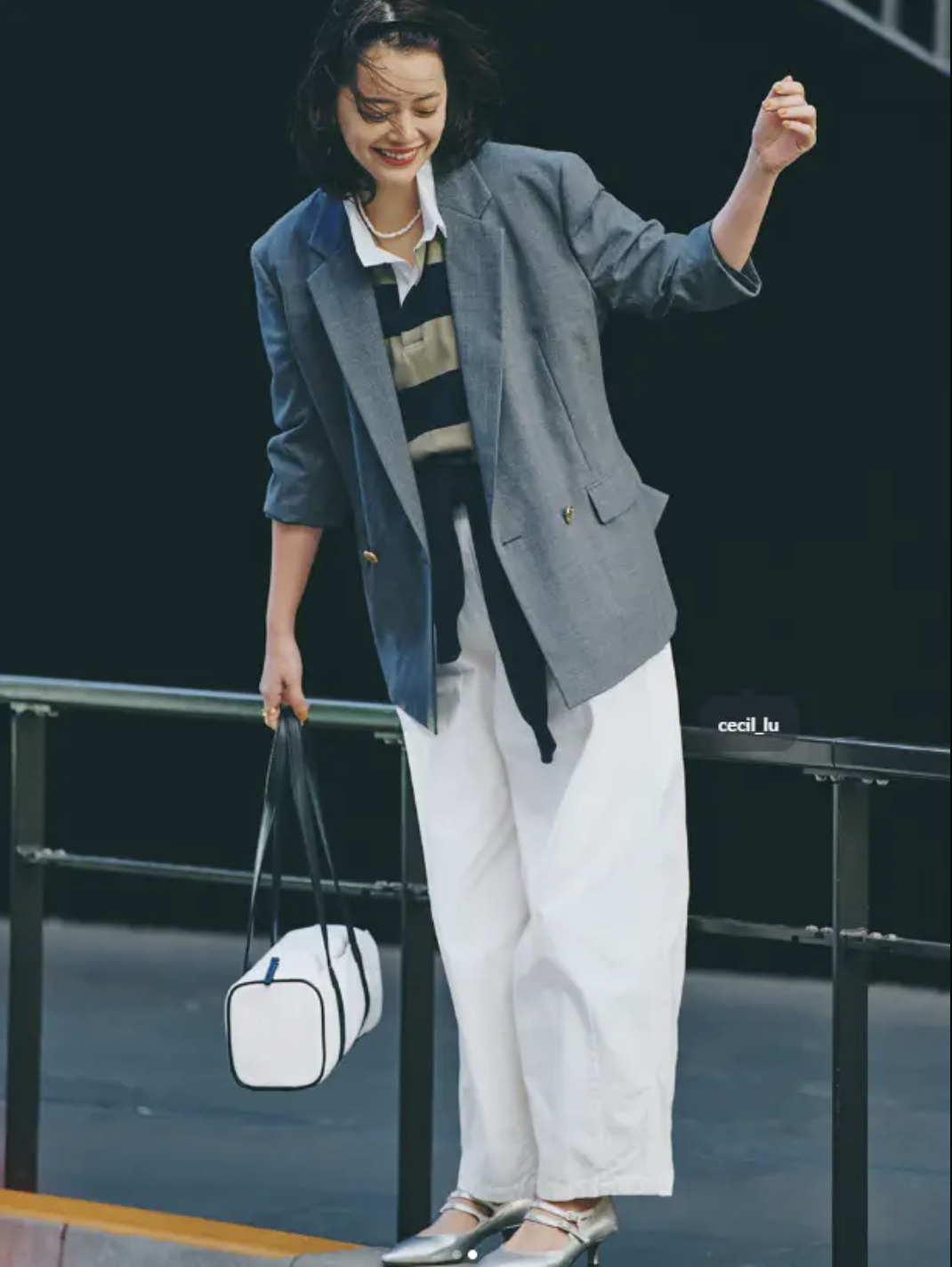 Chiếc áo đang gây bão mùa xuân năm nay: Hội mặc đẹp rần rần lăng xê, cứ diện lên là auto sang xịn! - Ảnh 24.