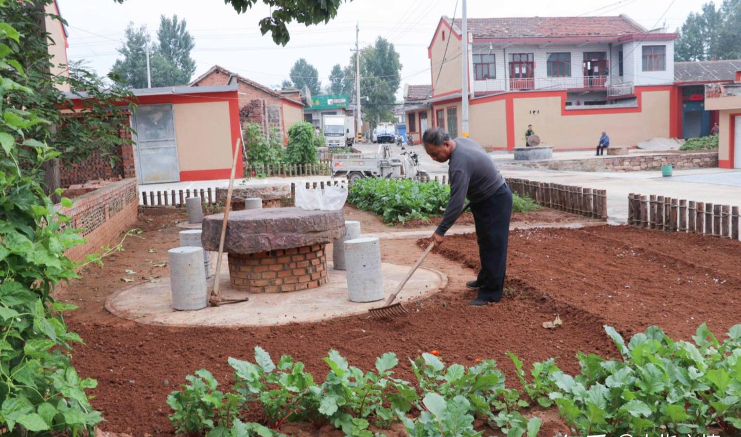 T&ocirc;i về qu&ecirc; nghỉ hưu ở tuổi 60: Chi hơn 300 triệu sửa nh&agrave;, mua xe điện, rồi nhận ra b&agrave;i học t&agrave;i ch&iacute;nh lớn nhất kh&ocirc;ng nằm ở tiền - Ảnh 1.