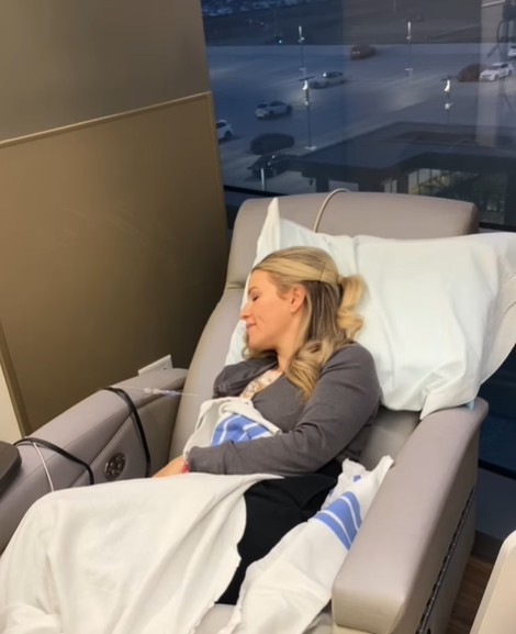 Ung thư di căn ph&aacute;t ra 1 dấu hiệu duy nhất ở người phụ nữ 36 tuổi: B&aacute;c sĩ chỉ ra sự thật đ&aacute;ng b&aacute;o động - Ảnh 2.