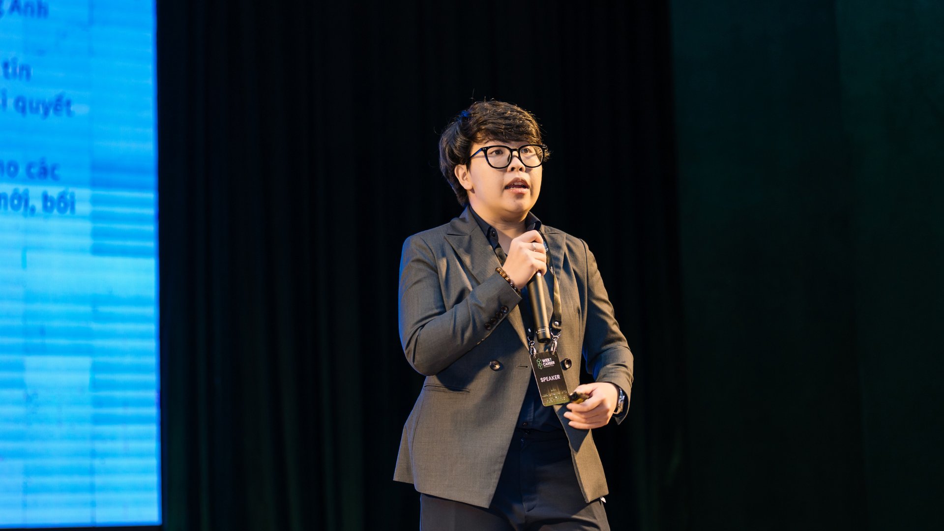 BlockchainWork: To&agrave;n cảnh thị trường việc l&agrave;m blockchain Việt Nam 2025- Ảnh 4.