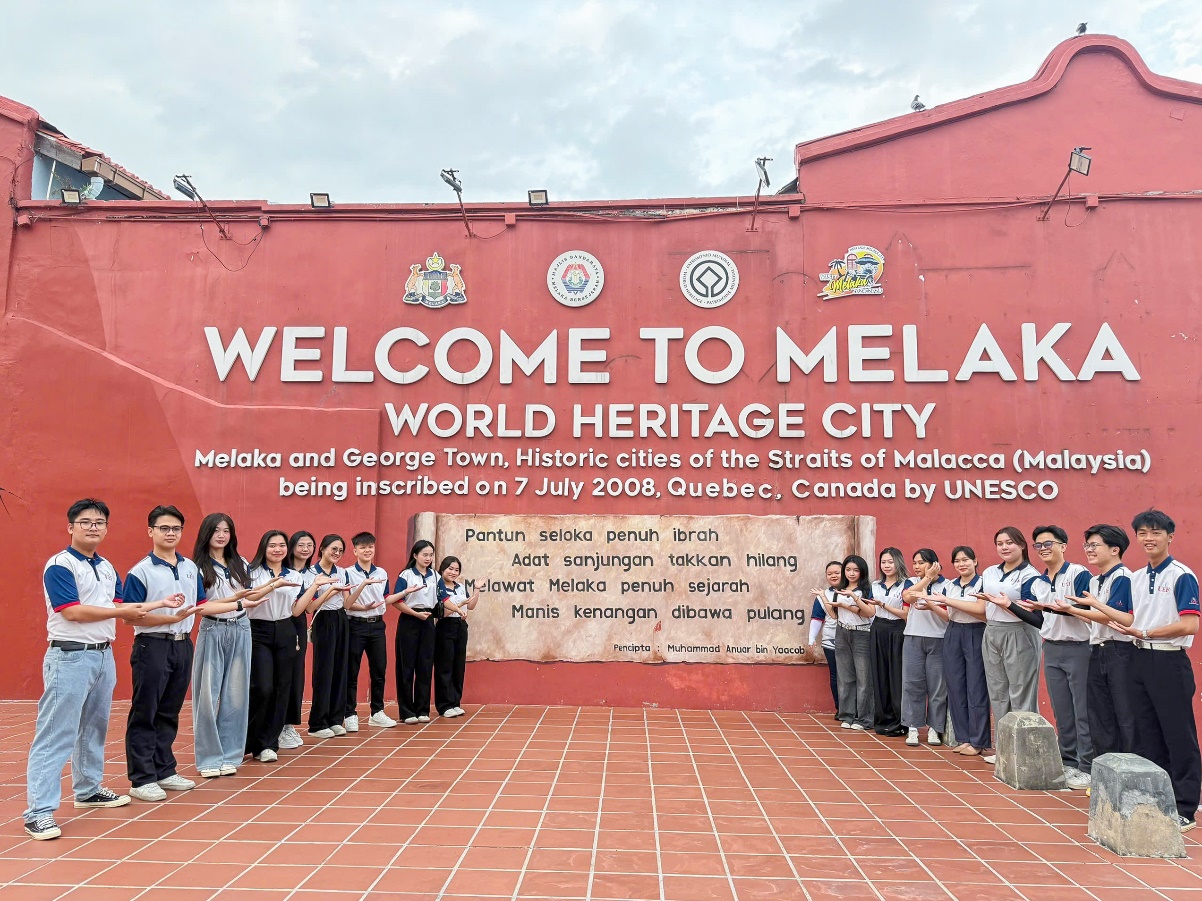 Đi để học nghề: Sinh vi&ecirc;n ng&agrave;nh du lịch UEF kiến tập từ Việt Nam ra khu vực - Ảnh 5.