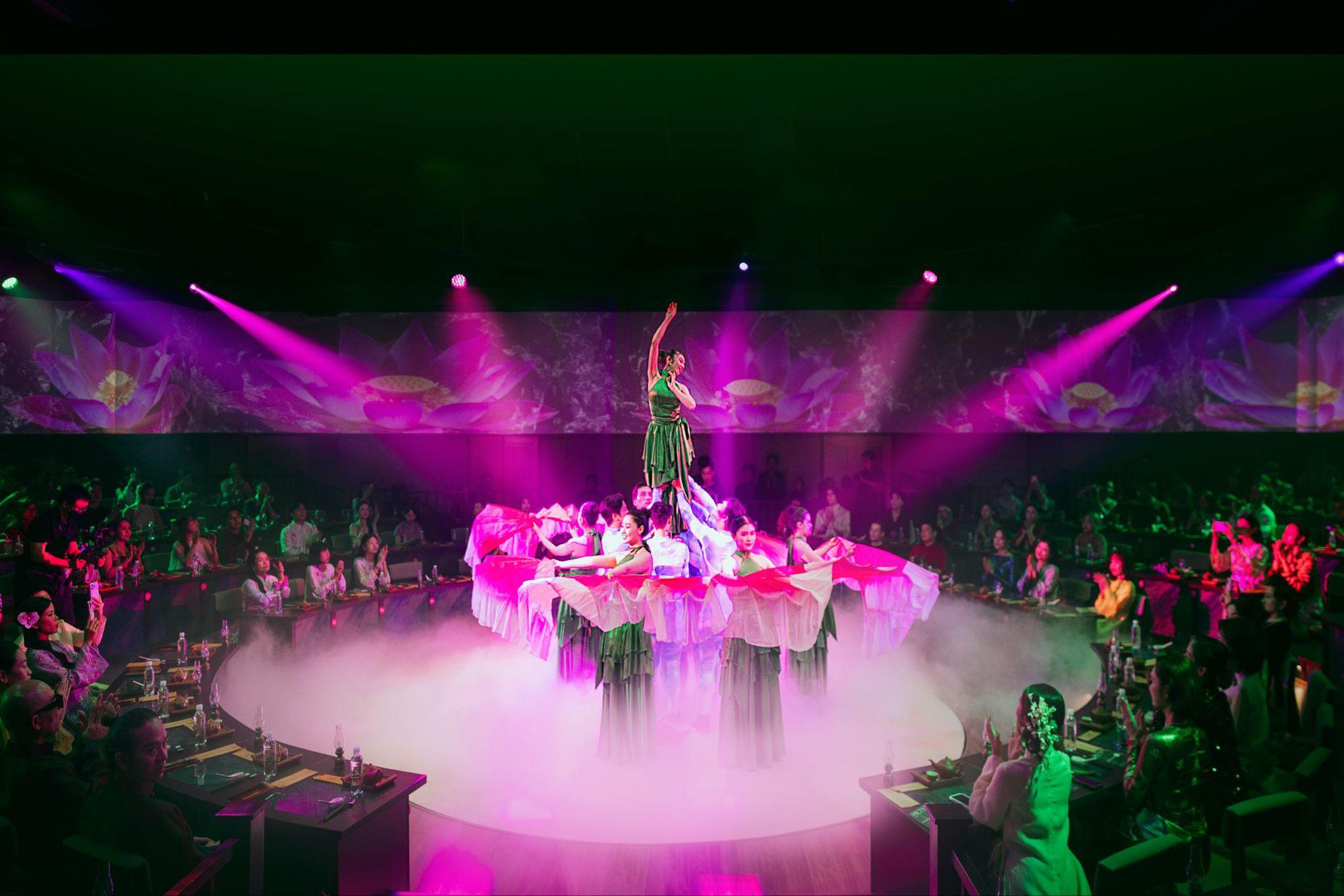 Vietcharm - Khi di sản được đan bằng t&igrave;nh y&ecirc;u văn ho&aacute; Việt Nam - Ảnh 3.