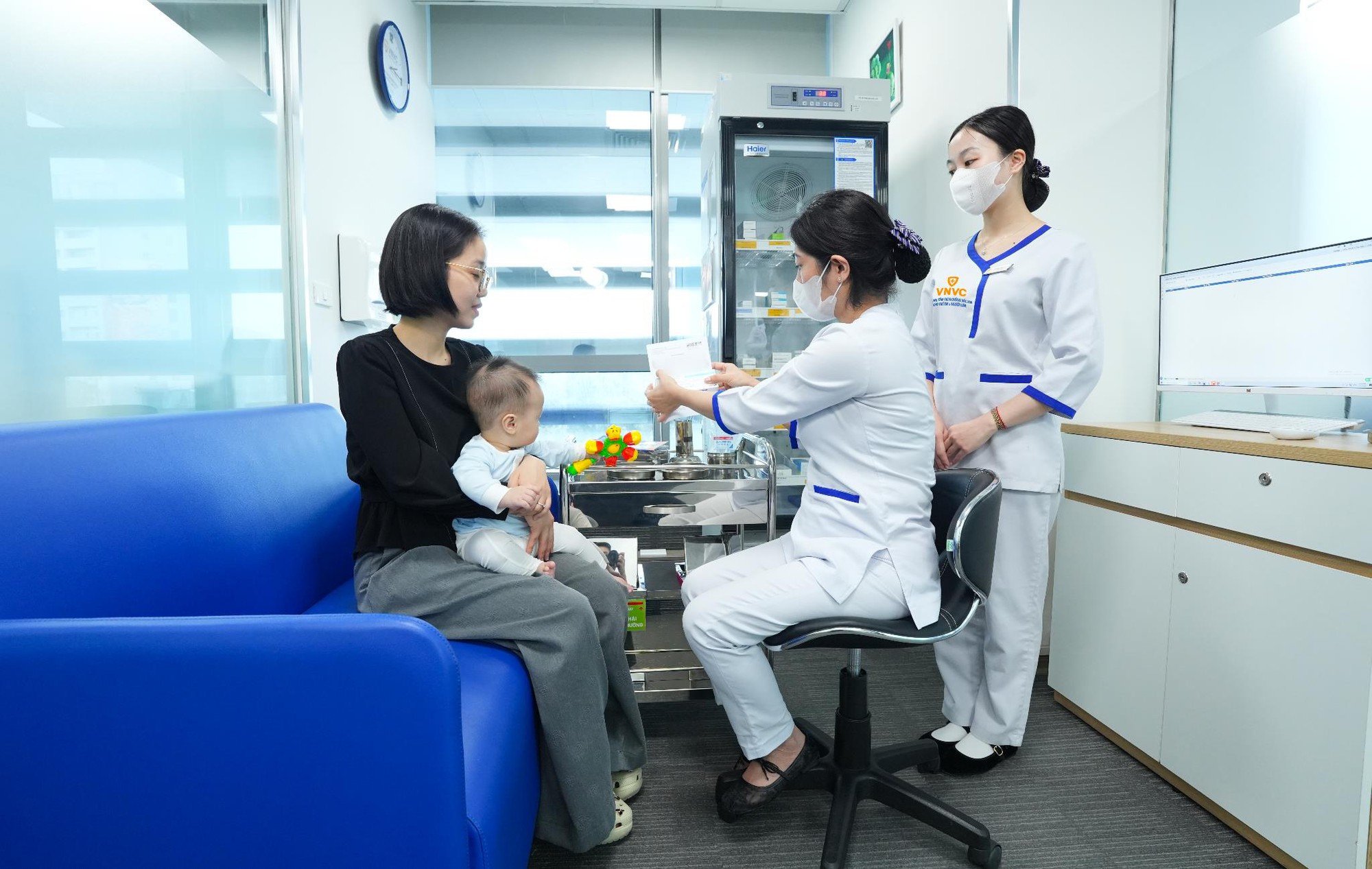 Cảnh gi&aacute;c RSV g&acirc;y bệnh h&ocirc; hấp nặng cho trẻ dưới 1 tuổi, chủ động ph&ograve;ng bệnh dịp đầu năm - Ảnh 4.