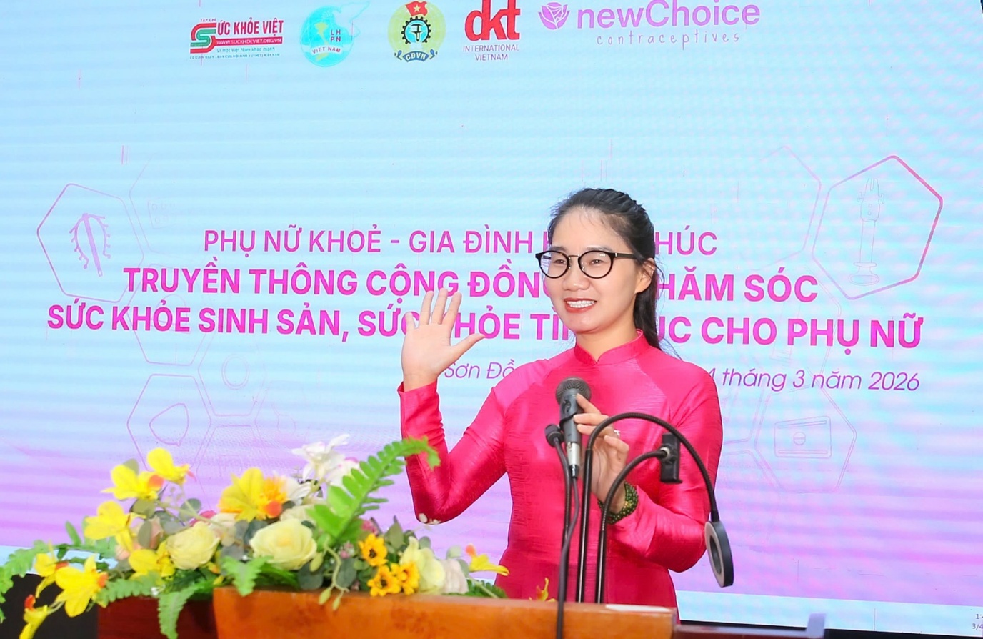 DKT Mekong mang kiến thức sức khỏe sinh sản hiện đại đến phụ nữ Sơn Đồng - Ảnh 1.