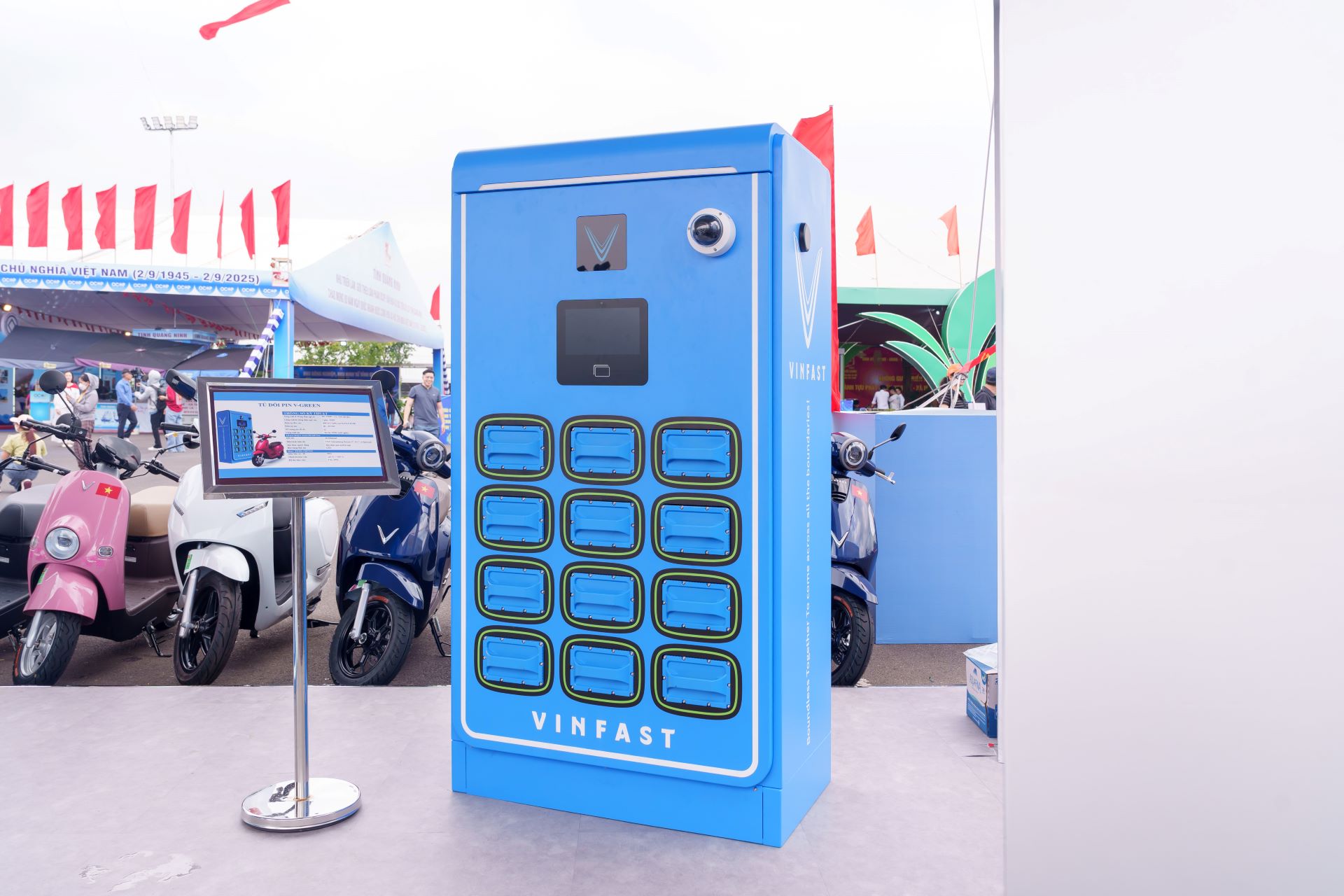 Chuy&ecirc;n gia: Cuộc c&aacute;ch mạng đổi pin sẽ tạo bước ngoặt cho thị trường xe m&aacute;y Việt - Ảnh 2.