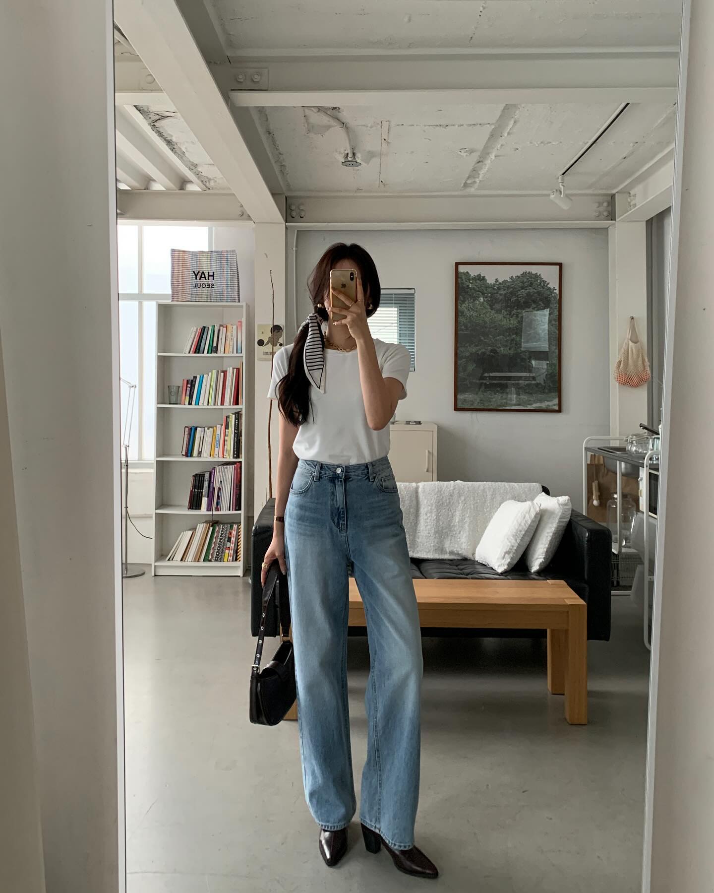 4 mẫu áo mùa hè cứ mặc lên là sang chảnh, chị em không cần mua đồ hiệu vẫn nâng cấp được style- Ảnh 7. 4 mẫu áo mùa hè cứ mặc lên là sang chảnh, chị em không cần mua đồ hiệu vẫn nâng cấp được style- Ảnh 7.