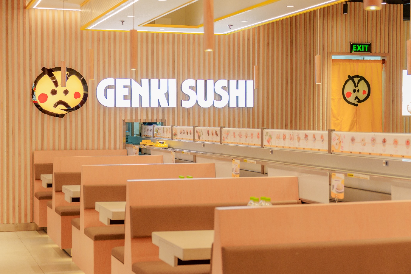Genki Sushi tăng tốc tại Việt Nam: T&agrave;u Kousoku &ldquo;v&agrave;o ga&rdquo; Crescent Mall - Ảnh 2.
