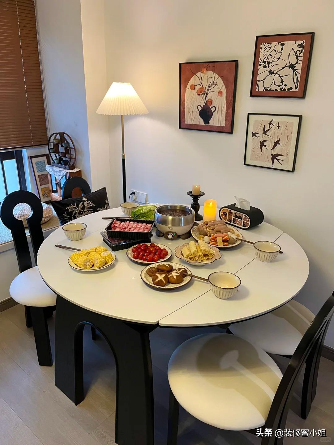 Vợ t&ocirc;i cương quyết kh&ocirc;ng đặt b&agrave;n ăn trong ph&ograve;ng ăn: Quyết định tưởng v&ocirc; l&yacute; nhưng lại khiến ng&ocirc;i nh&agrave; rộng r&atilde;i v&agrave; tiện nghi hơn hẳn - Ảnh 1.