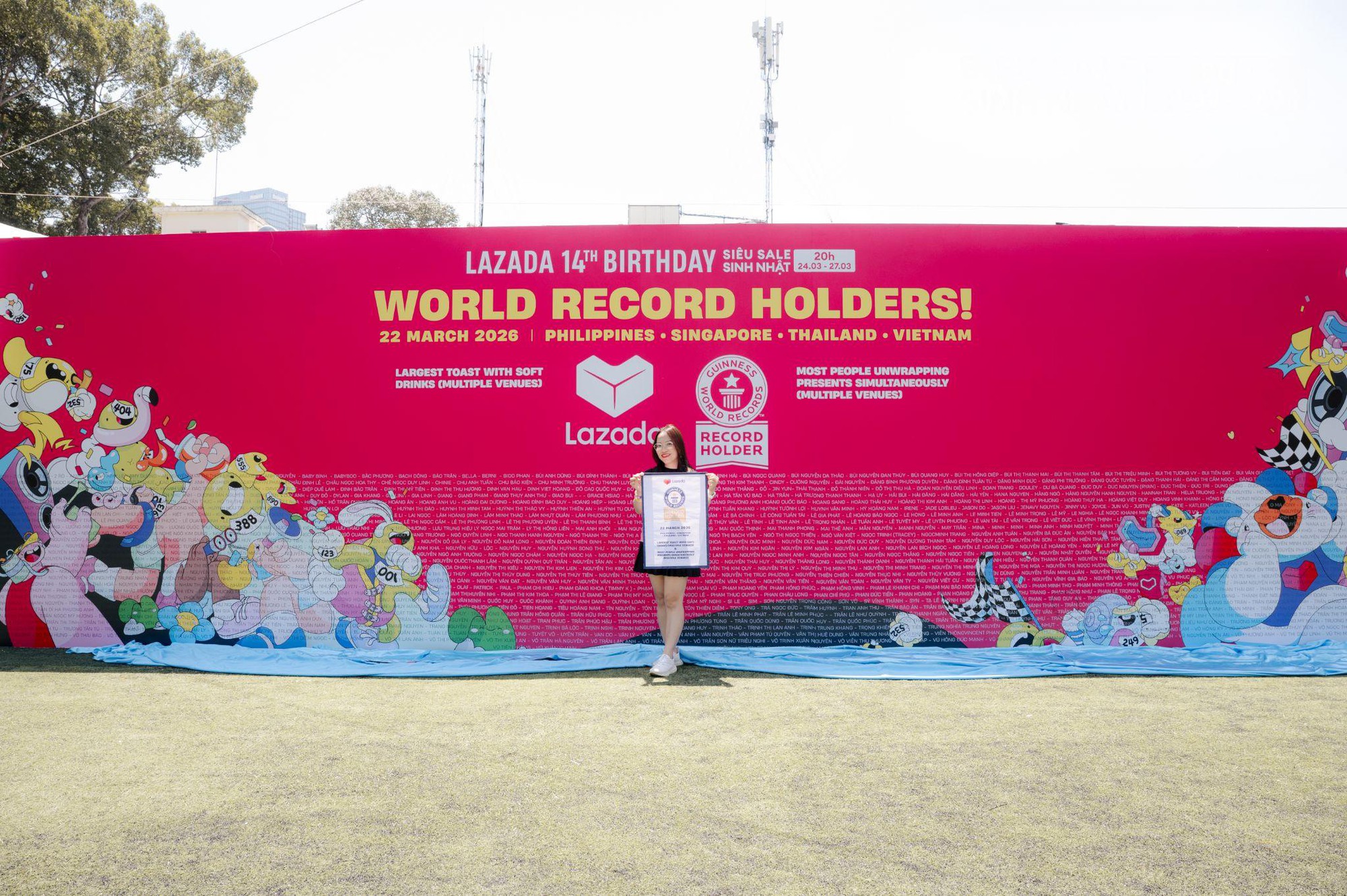 Lazada kỷ niệm sinh nhật lần thứ 14: X&aacute;c lập 2 kỷ lục Guinness thế giới, tung voucher to&agrave;n s&agrave;n l&ecirc;n đến 14 triệu đồng - Ảnh 3.