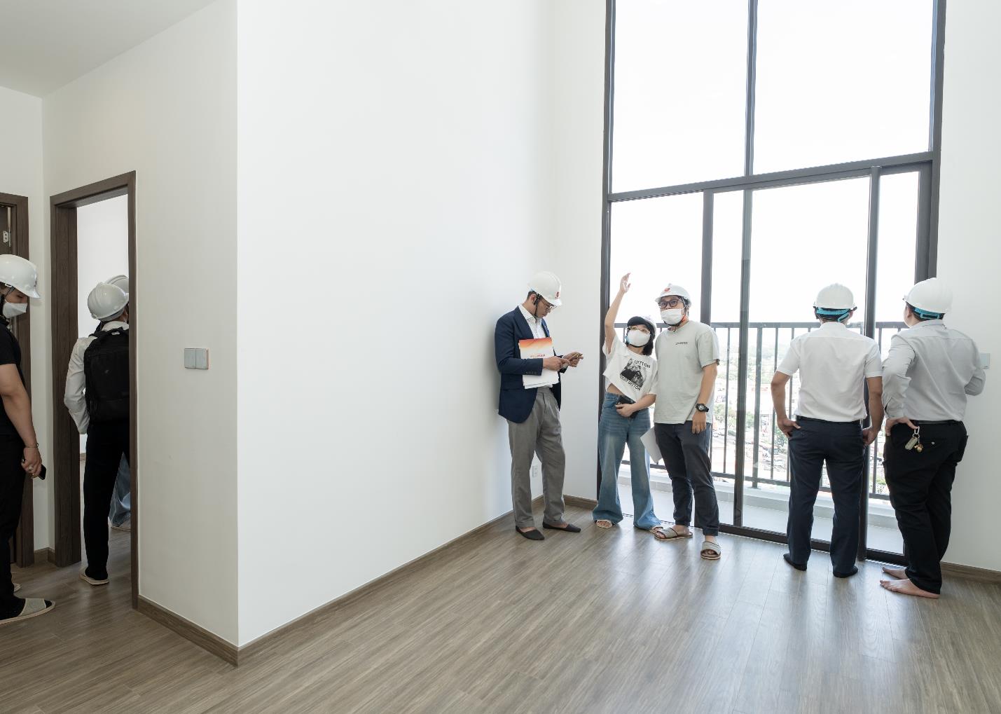 Kh&ocirc;ng gian s&ocirc;́ng khác bi&ecirc;̣t tại căn h&ocirc;̣ tr&acirc;̀n cao Hi-ceiling - Ảnh 3.