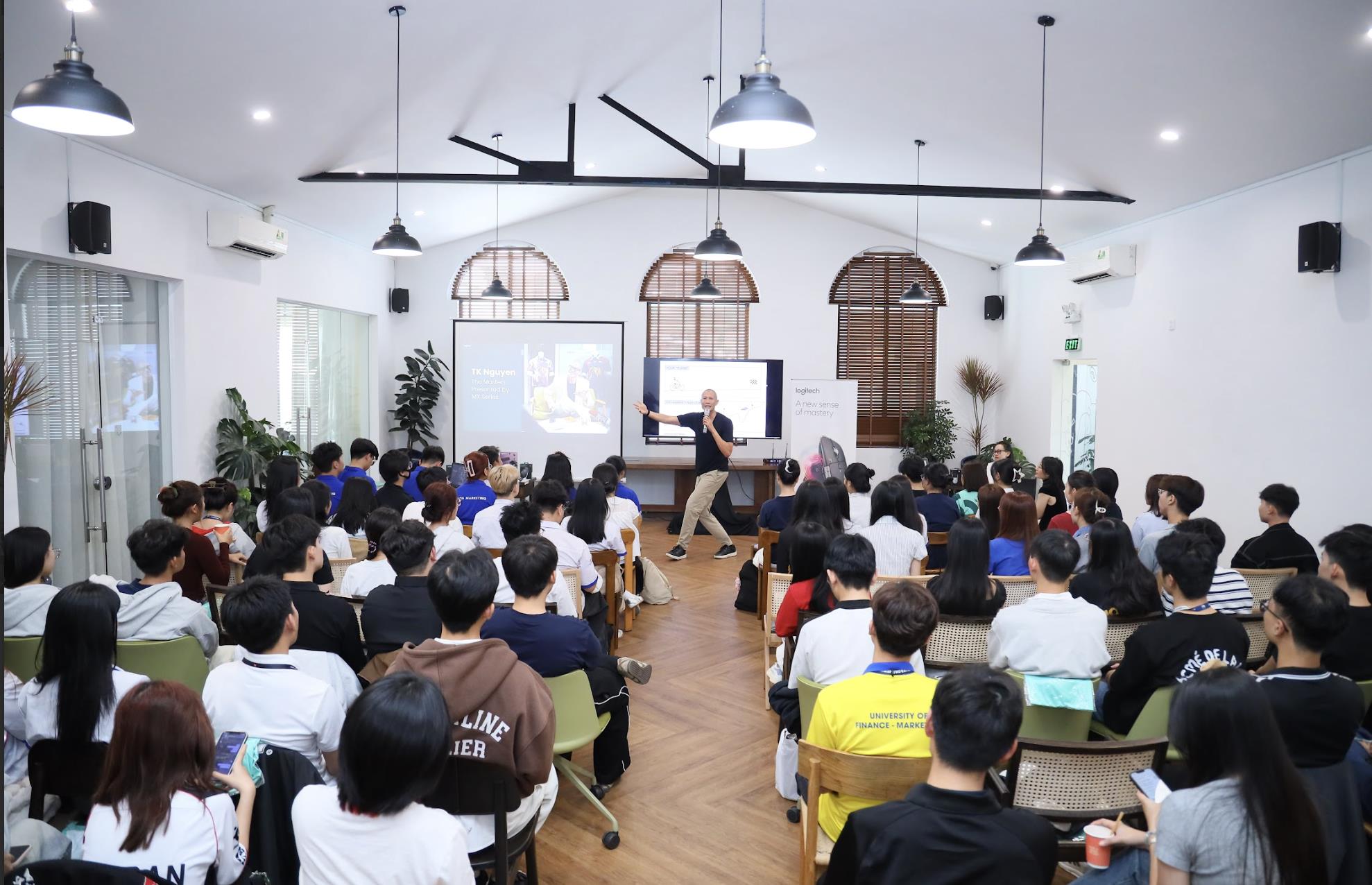 Logitech tổ chức workshop &ldquo;Creative Startup&rdquo; với host TK Nguyễn- Ảnh 1.