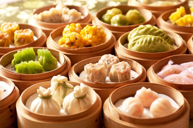 Bạn đ&atilde; thử những trải nghiệm &ldquo;đỉnh n&oacute;c, kịch trần&rdquo; n&agrave;y của xứ Cảng Thơm?- Ảnh 5.