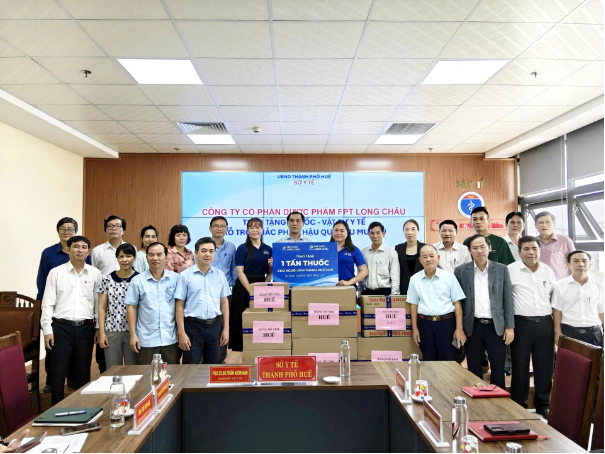 Chuỗi nh&agrave; thuốc Việt li&ecirc;n tiếp ẵm giải thưởng y tế h&agrave;ng đầu ch&acirc;u &Aacute; nhờ bền bỉ l&agrave;m điều n&agrave;y cho h&agrave;ng triệu gia đ&igrave;nh - Ảnh 3.