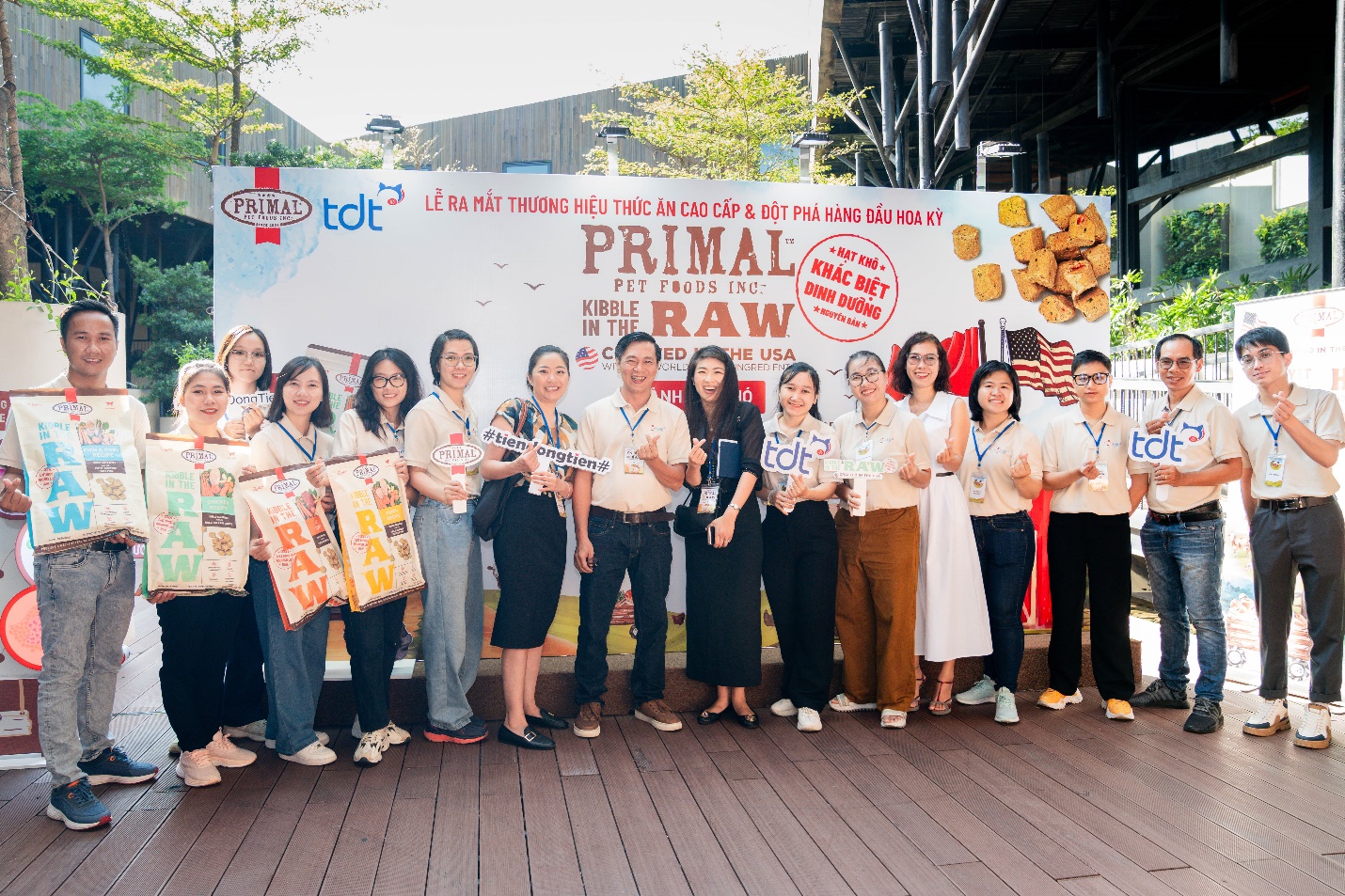 Th&uacute; cưng giờ l&agrave; &ldquo;con cưng&rdquo;: H&agrave;nh tr&igrave;nh 20 năm thay đổi c&aacute;ch người Việt chăm s&oacute;c ch&oacute; m&egrave;o- Ảnh 4.