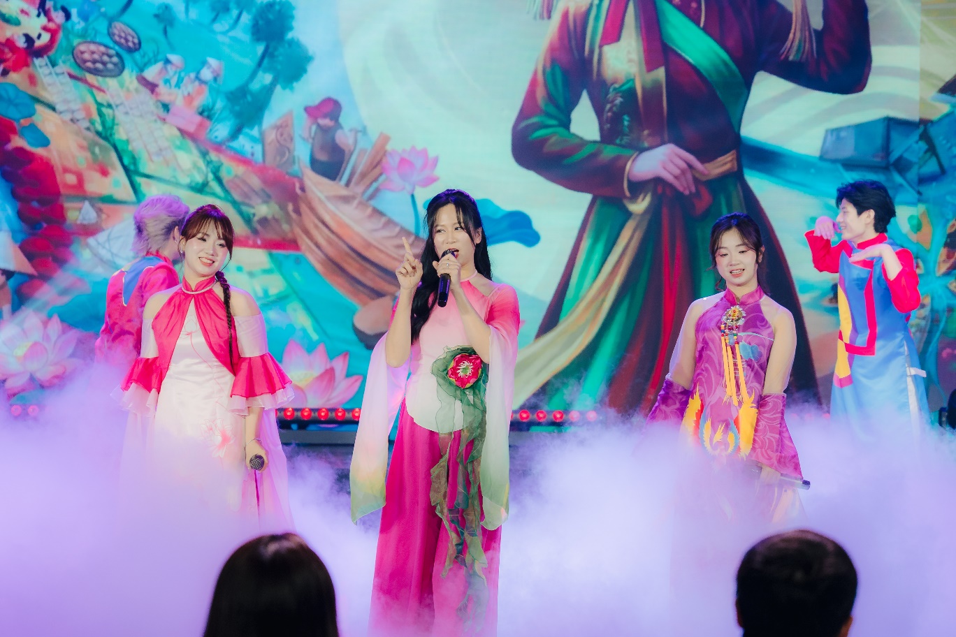 &ldquo;KHỞI&rdquo; - Khi văn h&oacute;a doanh nghiệp đồng nhịp c&ugrave;ng d&ograve;ng chảy văn h&oacute;a đất nước - Ảnh 4.