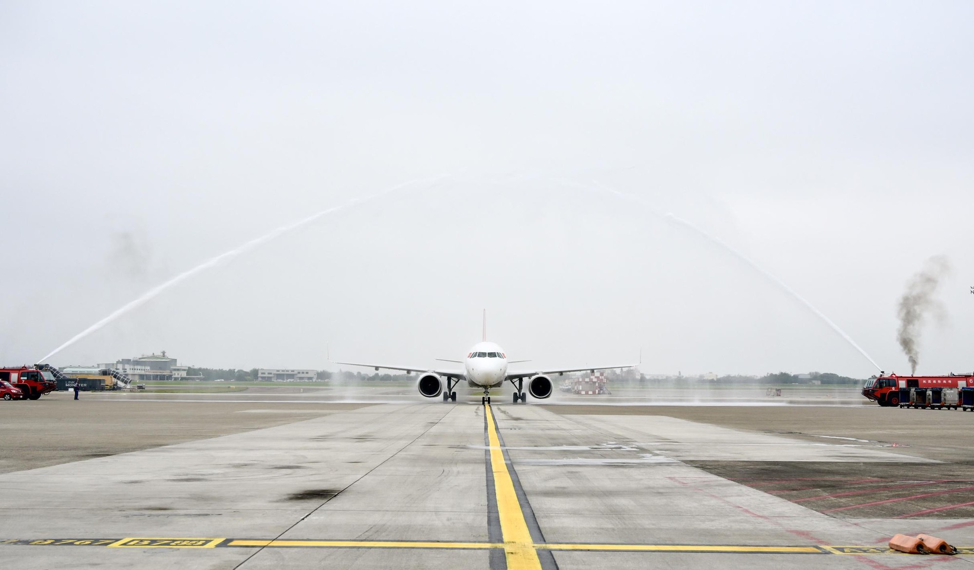 Kh&aacute;ch Đ&agrave;i review chuyến bay quốc tế đầu ti&ecirc;n của Sun PhuQuoc Airways - Ảnh 5.