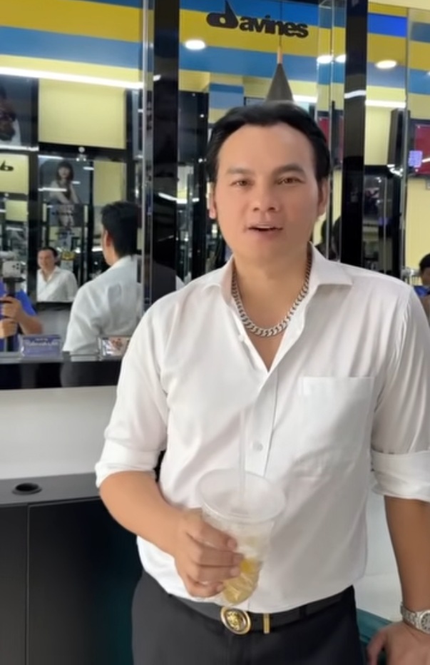 Nam NSƯT từ Mỹ về rao b&aacute;n nh&agrave; 18 tỷ mặt tiền trung t&acirc;m TP.HCM - Ảnh 2.