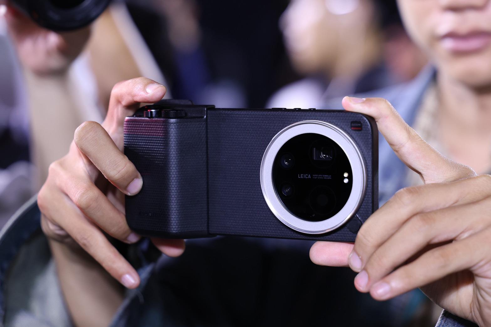 Xiaomi 17 Ultra c&oacute; g&igrave; mới? Kh&aacute;m ph&aacute; si&ecirc;u phẩm camera Leica 200MP, chip Snapdragon 8 Elite, ưu đ&atilde;i hotsale 8tr - Ảnh 1.