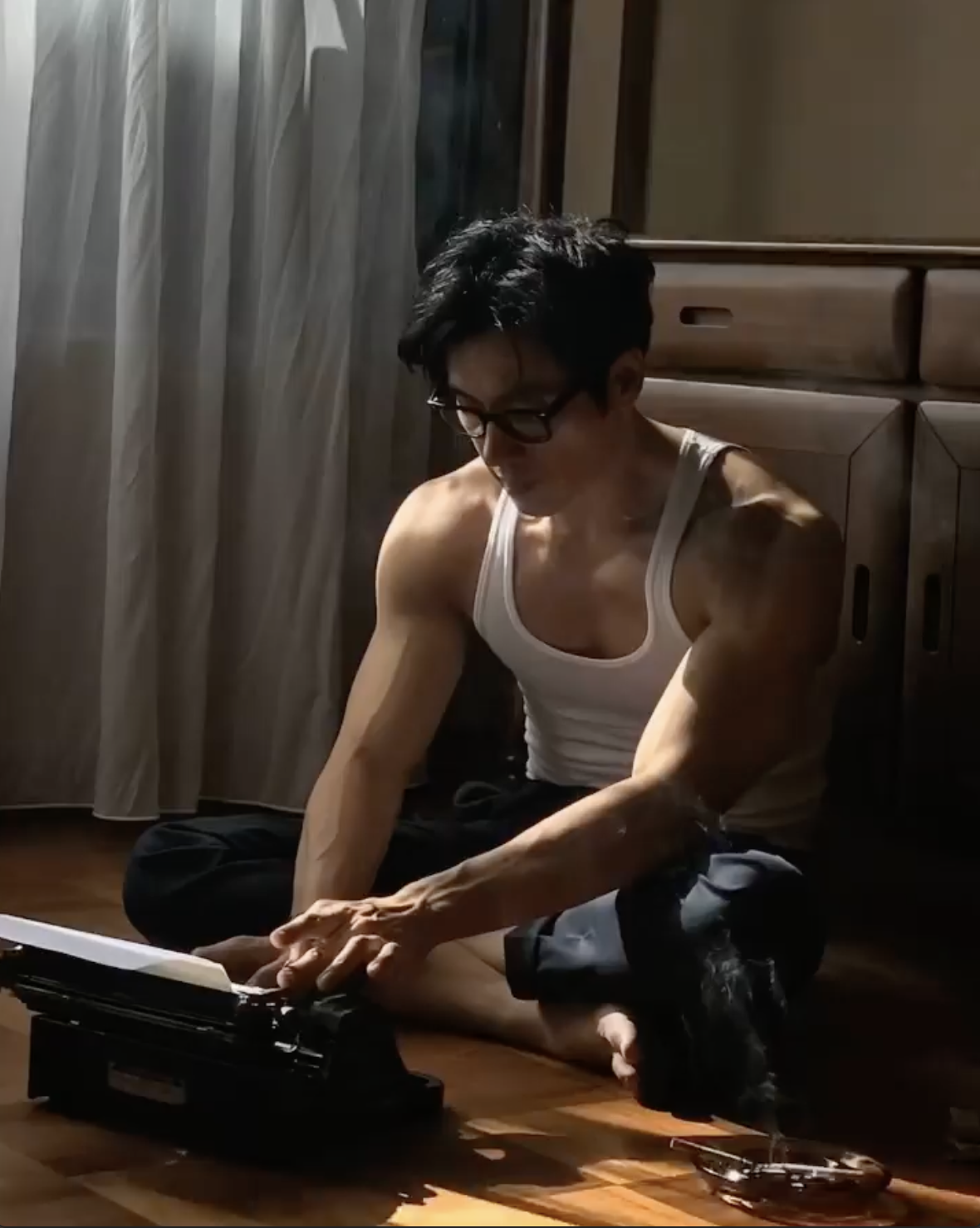 "Daddy" hot nhất MXH vừa đ&oacute;n sinh nhật tuổi 60: 4 b&iacute; quyết giữ v&oacute;c d&aacute;ng v&agrave; m&aacute;i t&oacute;c lu&ocirc;n phong độ- Ảnh 10.