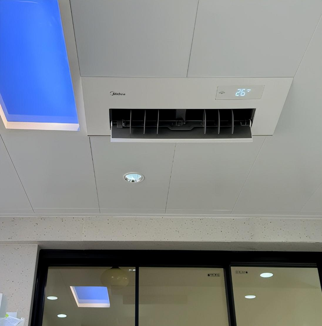 Việc mẹ t&ocirc;i sửa sang lại nh&agrave; bếp đ&atilde; dạy cho t&ocirc;i một b&agrave;i học: Chỉ v&agrave;i thay đổi nhỏ, việc nấu ăn đ&atilde; dễ chịu hơn hẳn - Ảnh 2.