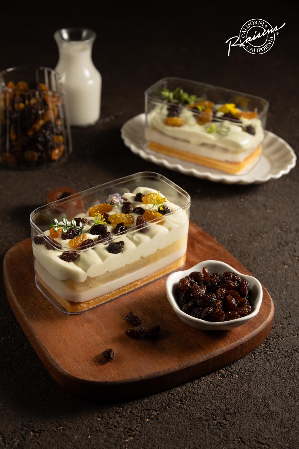 Mousse dừa nho kh&ocirc;: Bản giao hưởng thanh khiết tặng những n&agrave;ng thơ - Ảnh 2.