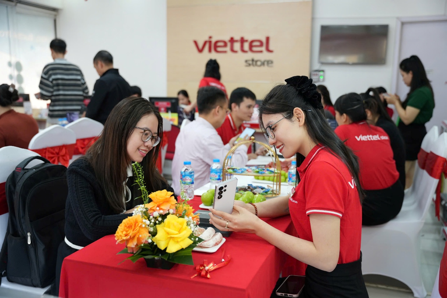 Viettel Store mở b&aacute;n Galaxy S26 Series to&agrave;n quốc, ưu đ&atilde;i lớn ngay ng&agrave;y đầu l&ecirc;n kệ - Ảnh 1.