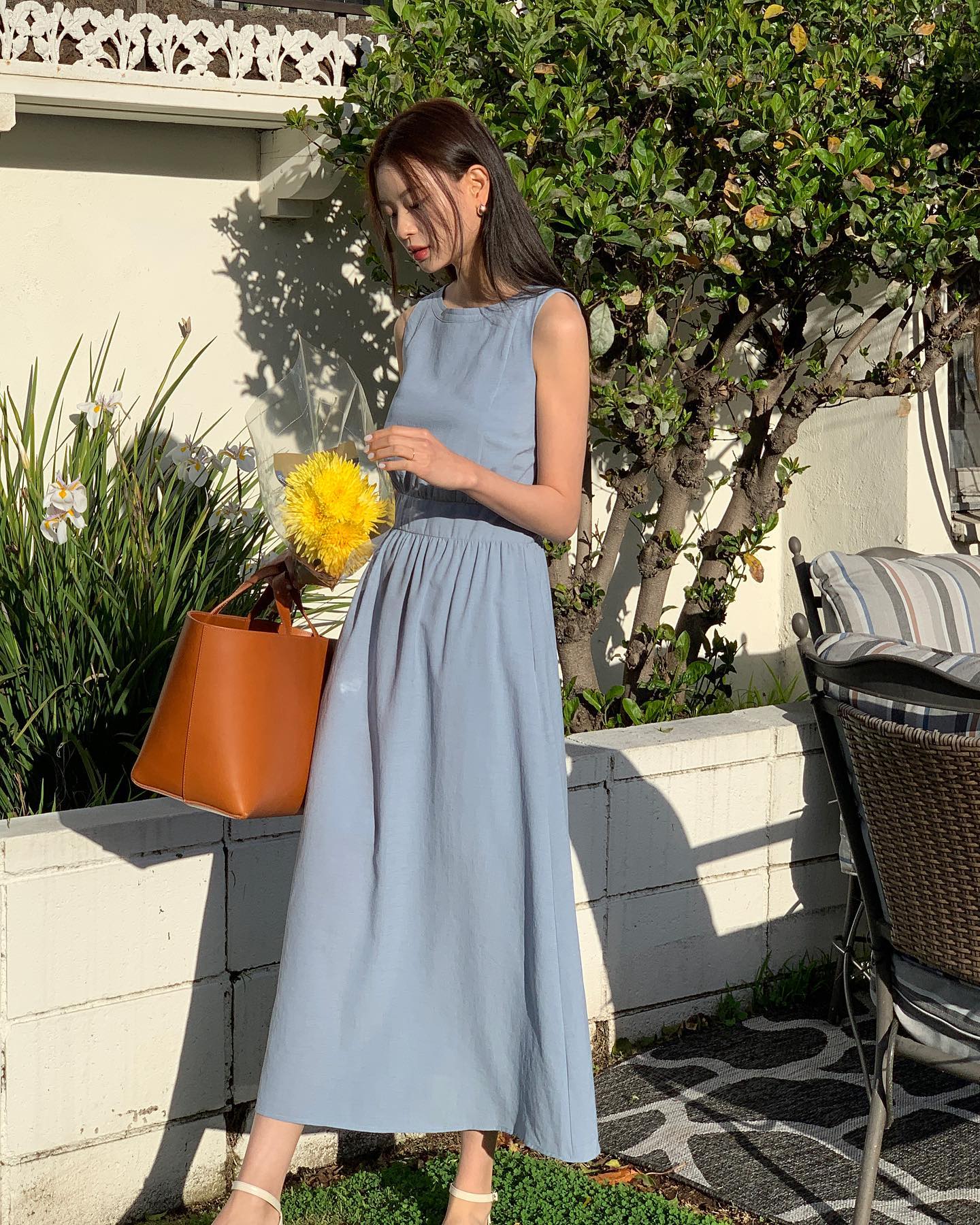 L&yacute; do chị em n&ecirc;n mặc v&aacute;y d&agrave;i nhiều hơn v&aacute;y ngắn- Ảnh 2.